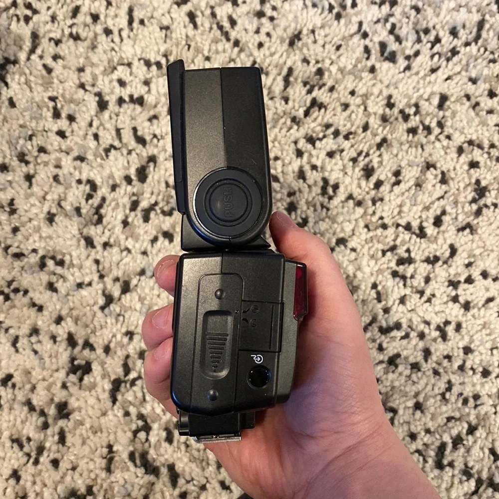 Nikon Speed light flash
